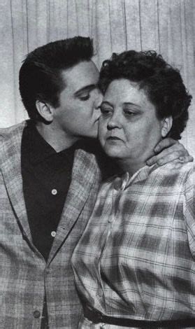 Events Surrounding the Death of Elvis Presley’s Mother in 1958